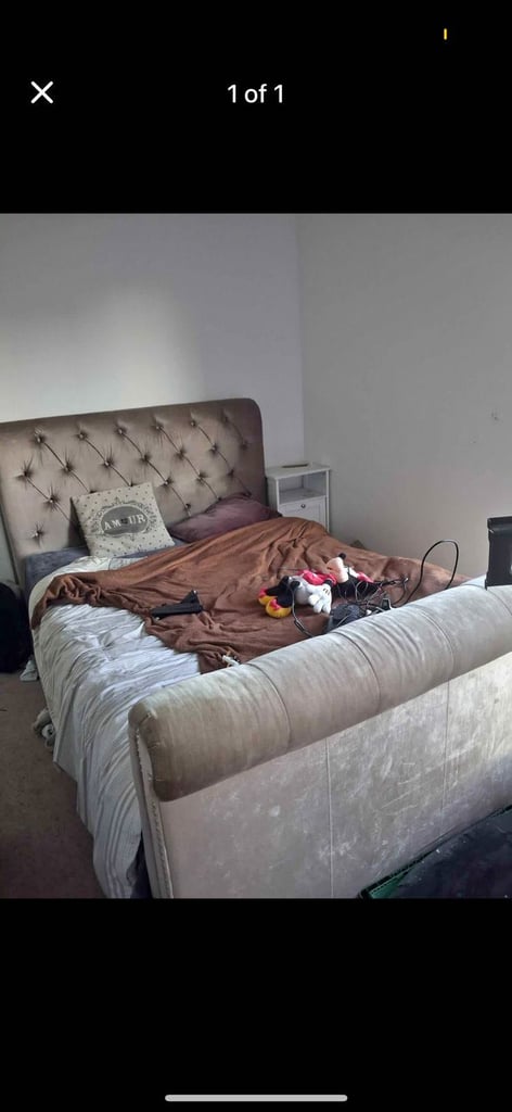 image for King size bed with mattress for £140(we can deliver)