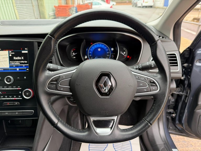 2017 Renault Megane 1.5 dCi Dynamique Nav 5dr HATCHBACK DIESEL Manual