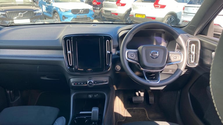 2024 Volvo XC40 2.0 B3P Plus Dark 5dr Auto ESTATE PETROL Automatic
