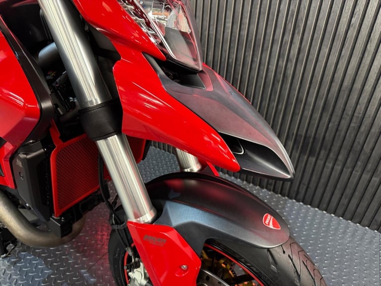 2015 Ducati Hyperstrada 821 821 Euro 3