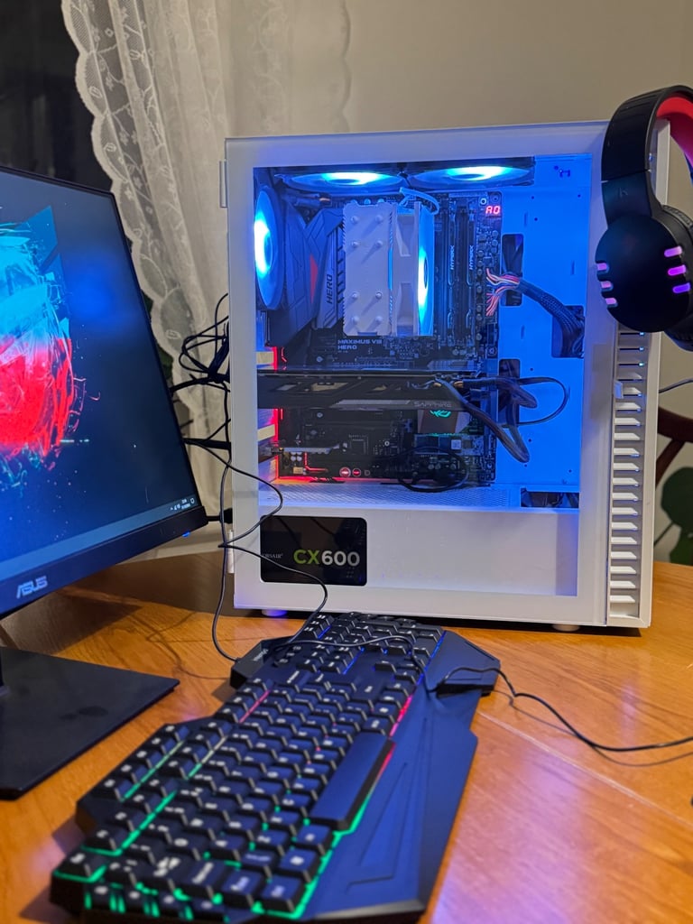 Gaming PC ASUS RoG MAXIMUS 8.Full set up.