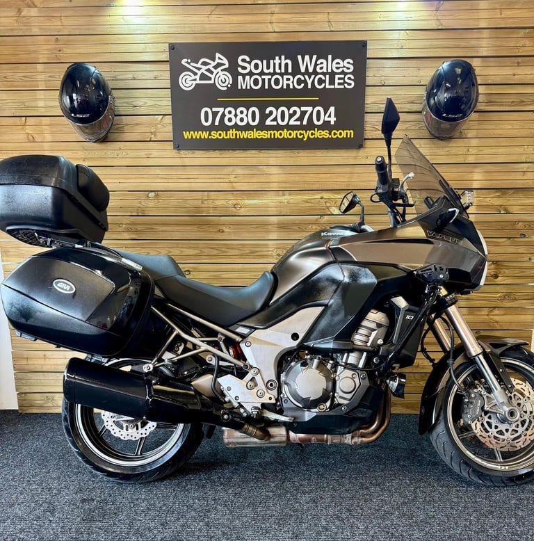 Kawasaki KLZ 1000 Versys / 2012 model / covered 31k miles 