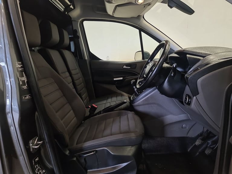 FORD TRANSIT CONNECT 1.5 200 ECOBLUE LIMITED P/V L1 120 BHP SWB DIESEL