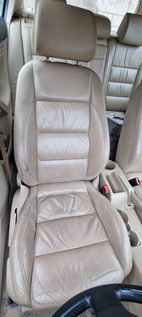 Vw golf 2.0 tdi 140 breaking.  Volkswagen golf mk5 breaking. Vw golf mk5