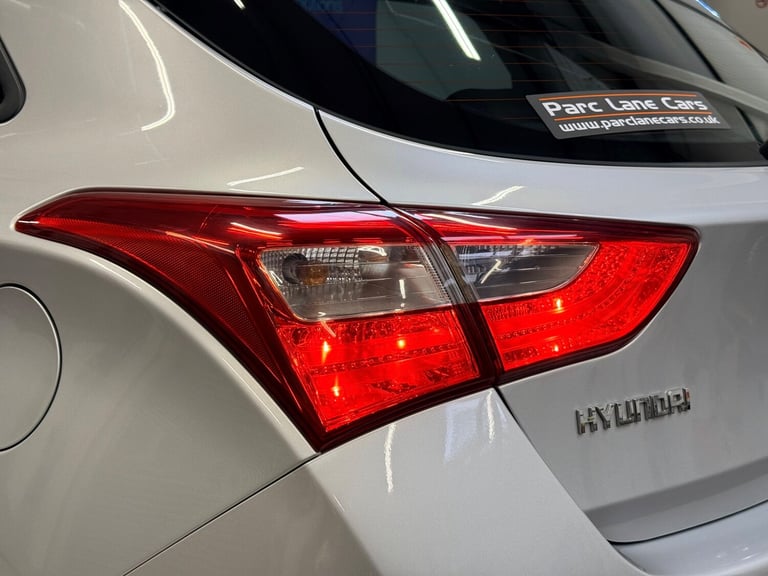2015 Hyundai i30 1.4 S Hatchback 5dr Petrol Manual Euro 6 (100 ps) - SERVICE