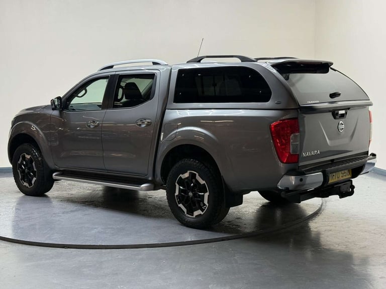 2020 Nissan Navara Double Cab Pick Up Tekna 2.3dCi 190 TT 4WD Auto PICK UP DIESEL Automatic