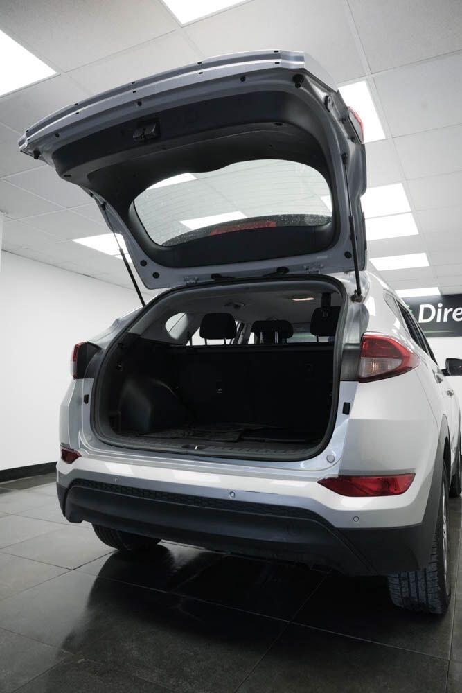  Hyundai TUCSON 1.7 CRDi Blue Drive SE Nav Euro 6 (s/s) 5dr Diesel Manual
