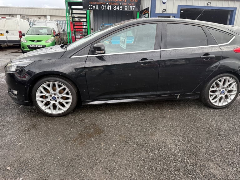 2015 Ford focus Zetec S Facelift Model 1.5 petrol 6 speed manual mot for 1 year