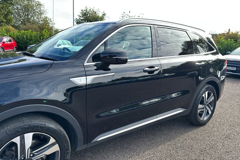  Kia Sorento 1.6 H T Gdi 3 Suv 5dr Petrol Hybrid Auto Awd Euro 6 s/s 226 Bhp