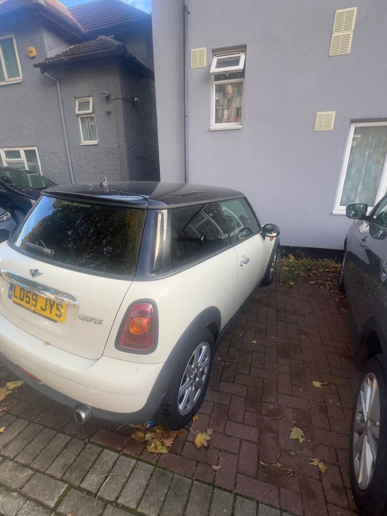 Mini, HATCHBACK, Hatchback, 2009, Semi-Auto, 1598 (cc), 3 doors