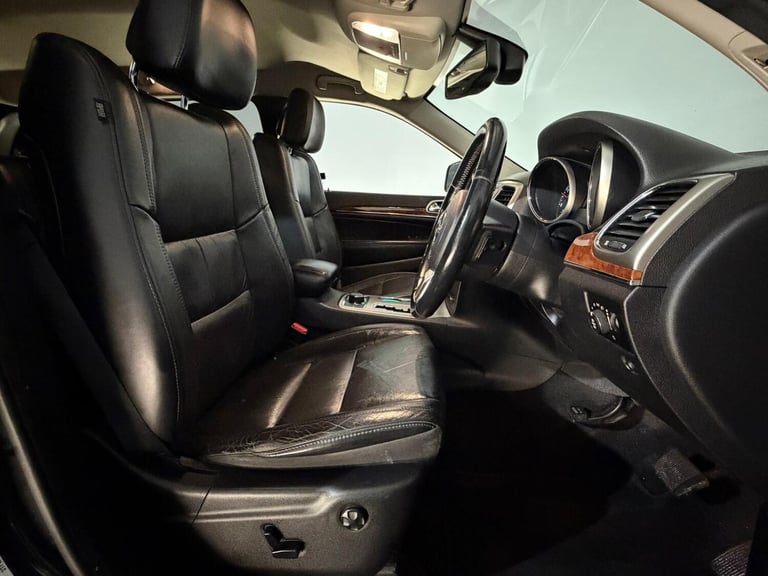 2011 JEEP GRAND CHEROKEE LIMITED CRD 3.0 DIESEL V6 AUTOMATIC 4WD 4X4 SUV 240 BHP