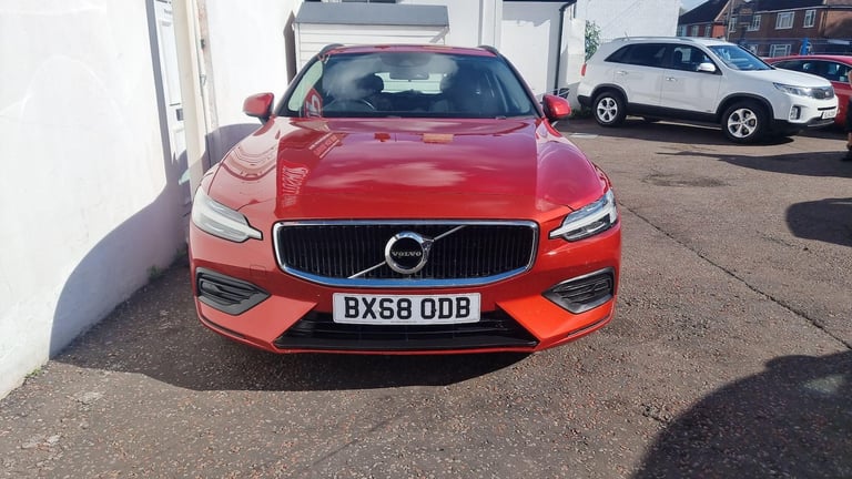 2018 Volvo V60 2.0 D3 Momentum Euro 6 (s/s) 5dr ESTATE Diesel Manual