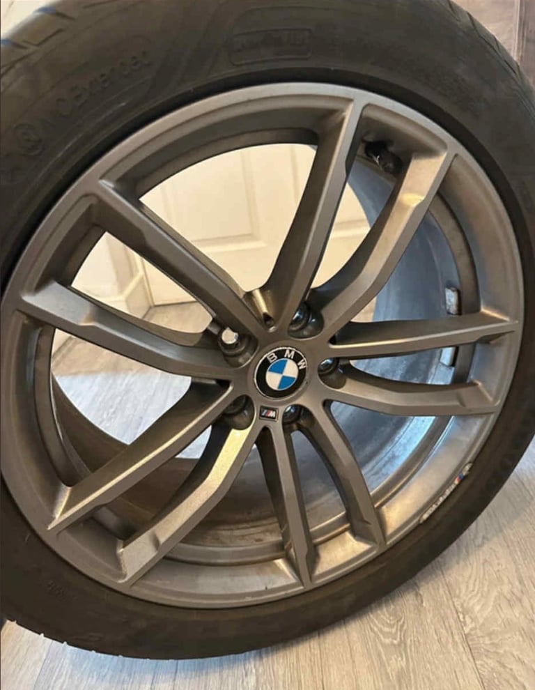 image for BMW series 5 2019 alloys 