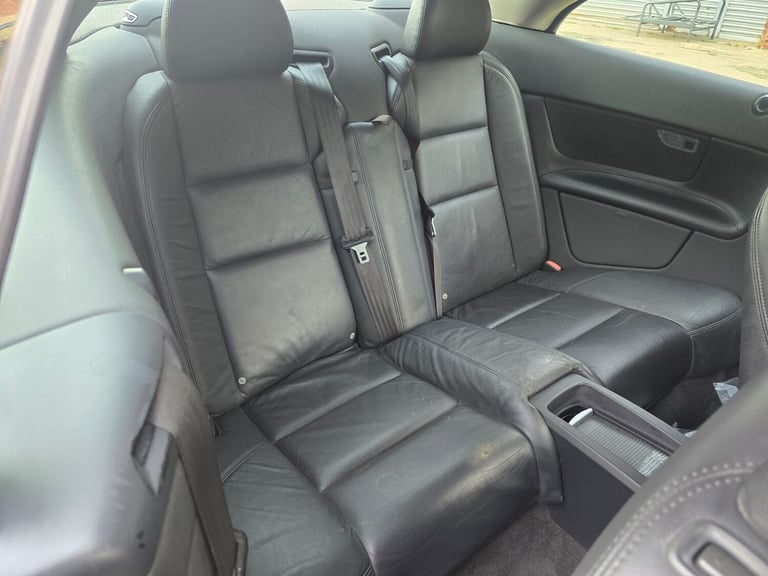 2010 Volvo C70 T5 SE Lux 2dr Geartronic CONVERTIBLE Petrol Automatic