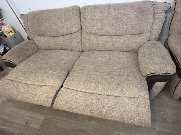 Used Seater Recliner Sofa – Textured Beige Fabric
