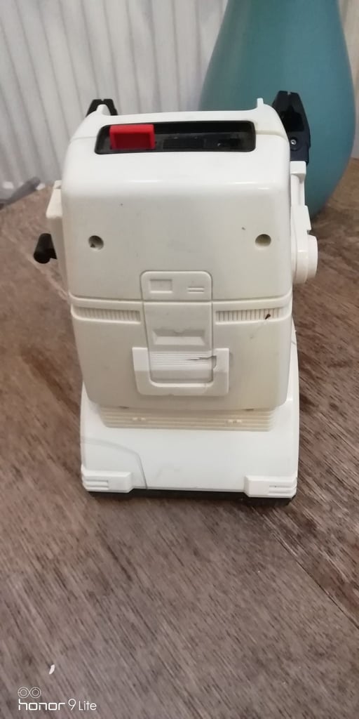 Vintage Tomy Chatbot Robot 80s 