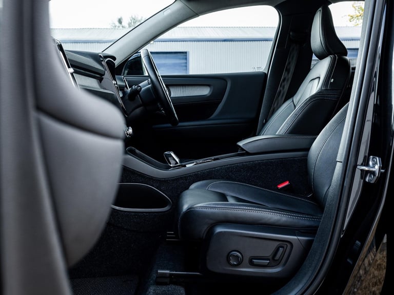 2021 Volvo XC40 1.5h T5 Twin Engine Recharge 10.7kWh Inscription Pro Auto Euro 6 (s/s) 5dr ESTATE...