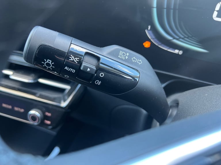  Kia Niro Hybrid 1.6h Gdi 2 Suv 5dr Petrol Hybrid Dct Euro 6 s/s 127 Bhp