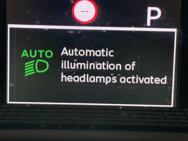  Peugeot 208 1.2 PureTech 100 Active Premium 5dr EAT8 Petrol