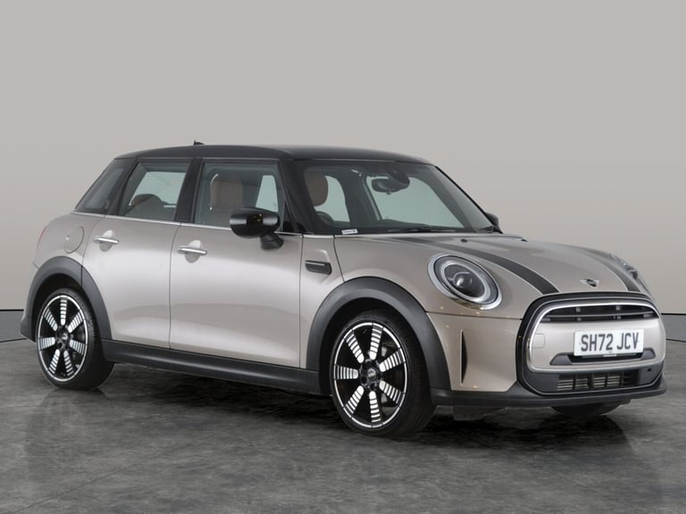 2022 MINI Hatch 1.5 Cooper Exclusive 5dr Auto HATCHBACK PETROL Automatic