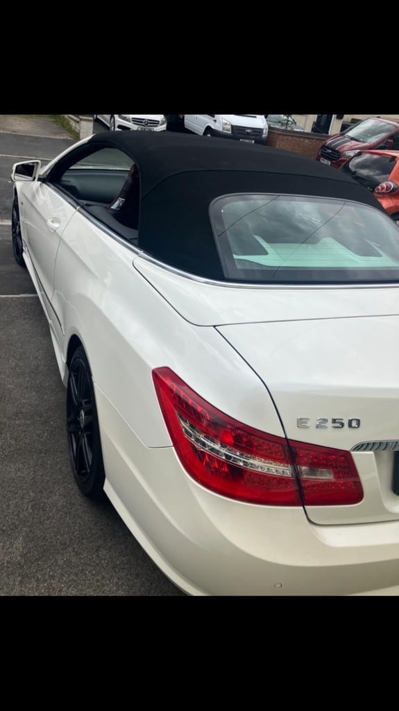 Mercedes-Benz, E CLASS, Convertible, 2011, Manual, 2143 (cc), 2 doors