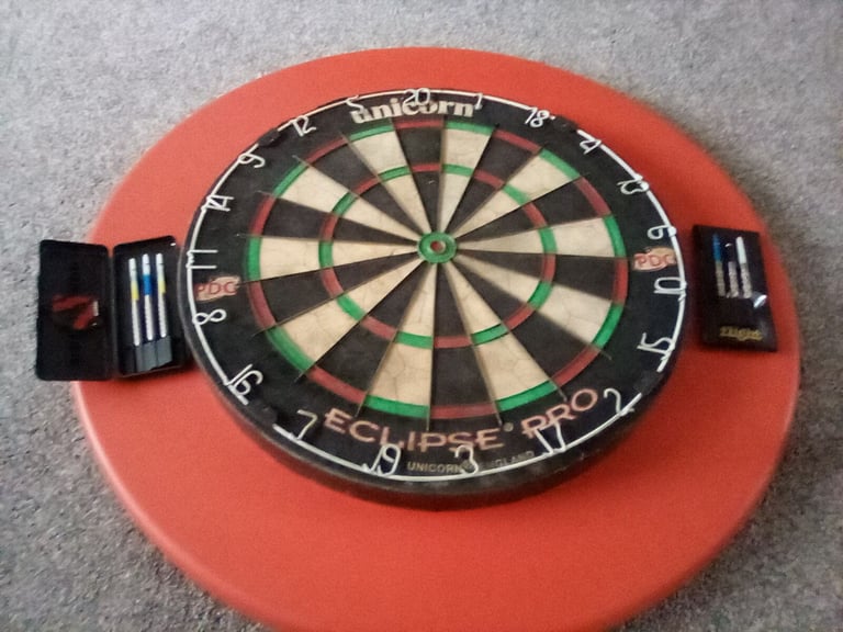 image for Unicorn Eclipse Pro PDC Dartboard + Darts 2 sets