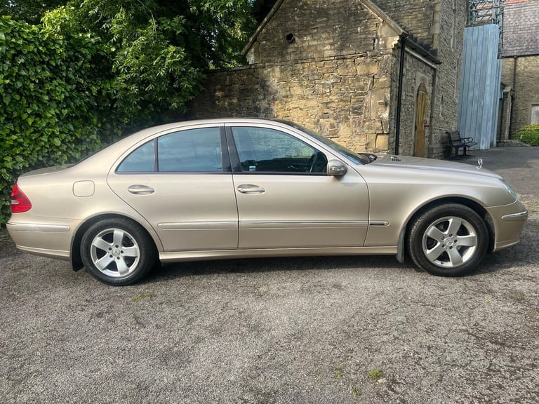 2003 Mercedes-Benz E-Class 2.6 E240 Avantgarde 4dr SALOON Petrol Automatic