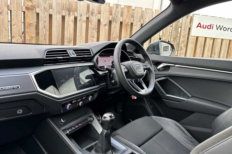 2020 Audi Q3 35 TDI Quattro S Line 5dr ESTATE DIESEL Manual