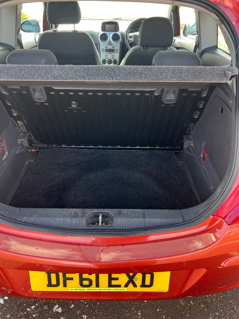 2011 Vauxhall Corsa 1.2 Excite 3dr [AC] HATCHBACK Petrol Manual - Image 8