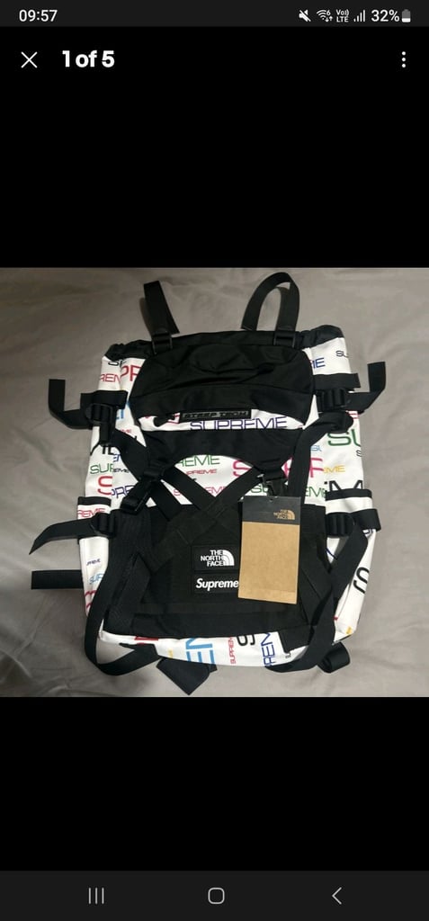 North face x supreme 