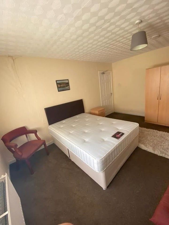 image for Supported Accommodation-UC/DSS/PIP- Lovely double room available in B11, Sparkhill, Birmingham