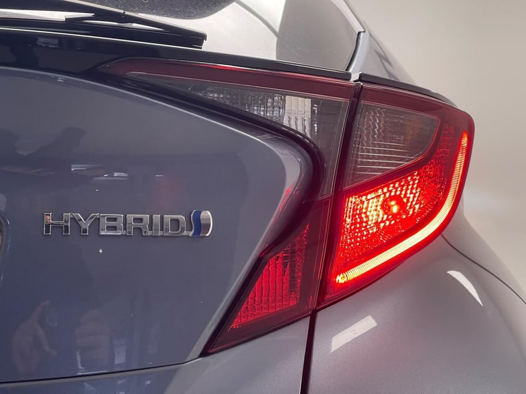 2023 Mercedes-Benz GLA 1.3 GLA200h MHEV Sport (Executive) 7G-DCT Euro 6 (s/s) 5dr HATCHBACK Petro...