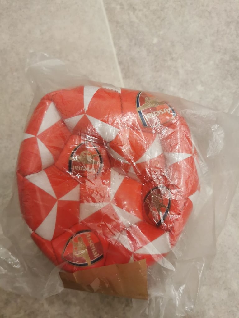 Signed Ozil ball from arsenal 