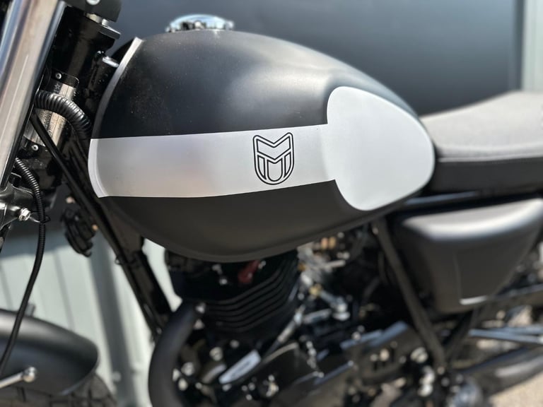 2022/22 One Owner MGT SR 250 Motorcycle