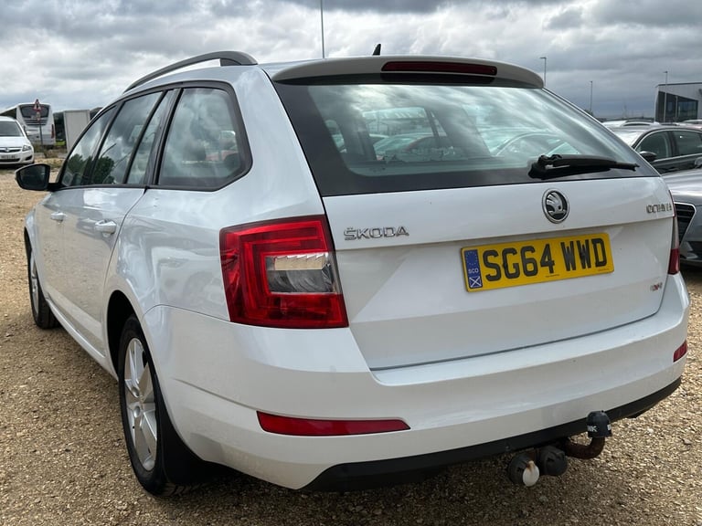 2014 Skoda Octavia 2.0 TDI Tour de France 4WD Euro 5 (s/s) 5dr ESTATE Diesel Manual