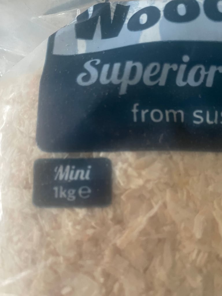 Hamster, Mouse Cage with Hay, Shavings and accessories