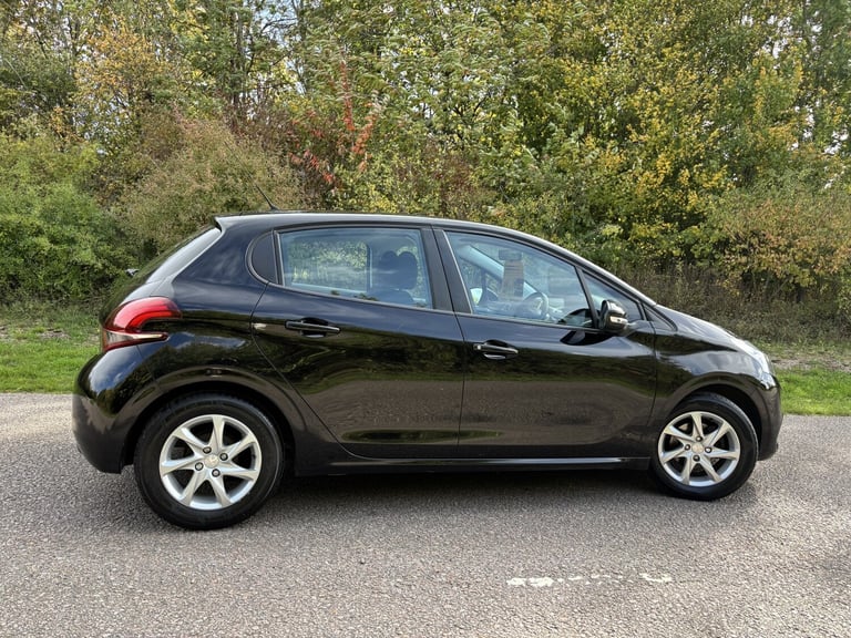 PEUGEOT 208 1.2 PureTech Active 2018