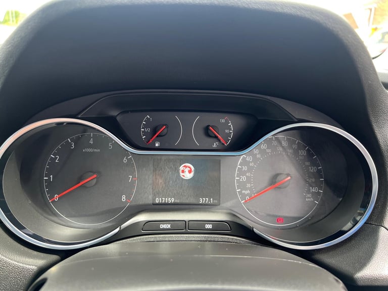 2020 Vauxhall Grandland X 1.2 Turbo SRi Nav Euro 6 (s/s) 5dr HATCHBACK Petrol Manual