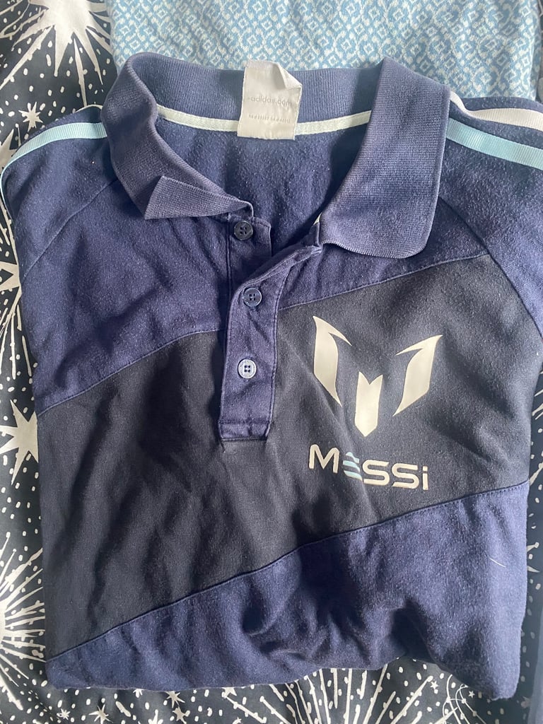 5 various T-shirts size medium only £5