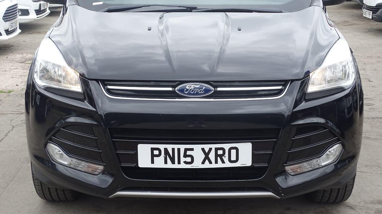 FORD KUGA 2.0 TDCi Titanium Black Manual Diesel 2015