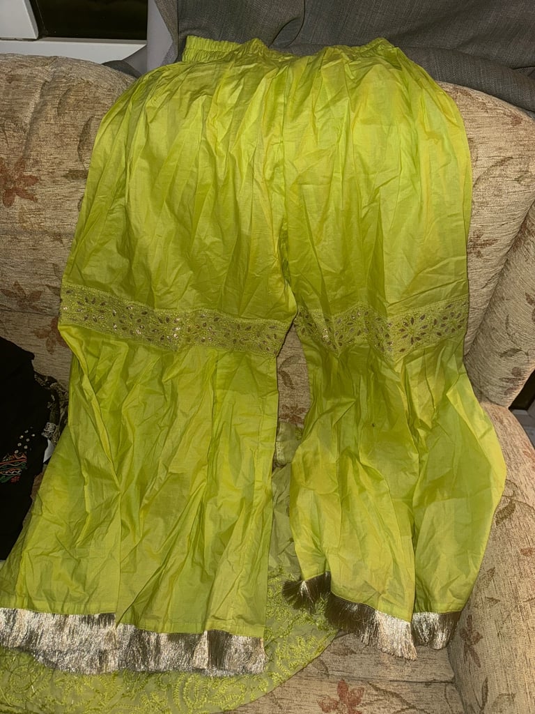 pakistani kameez and plazo 