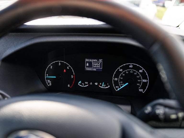 2022 Ford Transit Custom 2.0 EcoBlue 130ps Low Roof D/Cab Limited Van PANEL VAN DIESEL Manual