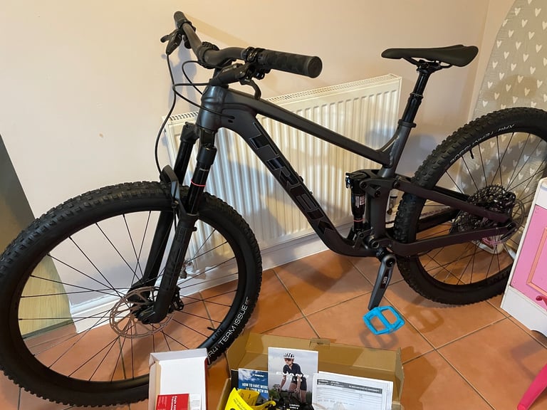 Brand new Full Suspension Mountain Bikes  Trek Top Fuel 8 GX AXS rrp4050