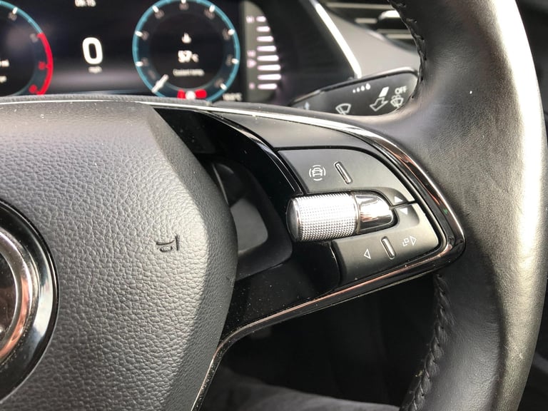 2021 Skoda Octavia 1.0 TSI SE Technology Hatchback 5dr Petrol Manual Euro 6 (s/s) (110 ps) HATCHB...