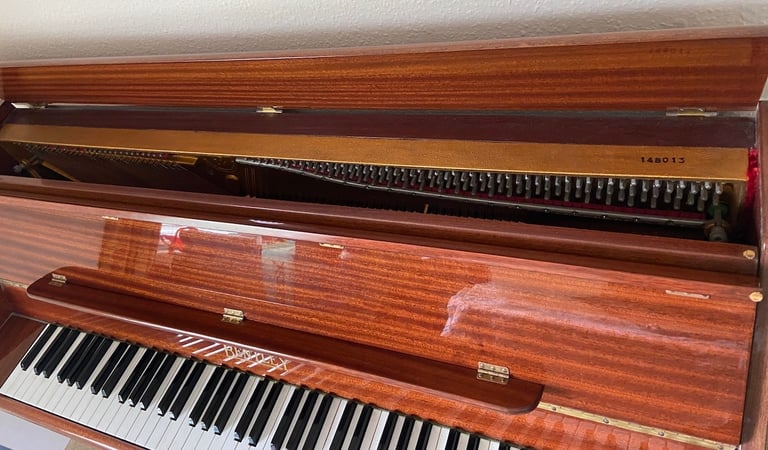PIANO: Bentley Compact 85C Upright, in bright mahogany