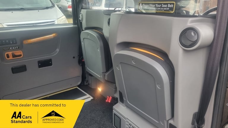 London Taxis International 2.5 TD Elegance 4dr
