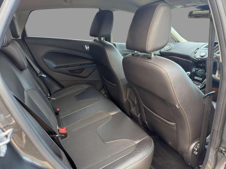 2016 Ford Fiesta 1.0 Fiesta Titanium X 5dr HATCHBACK Petrol Manual