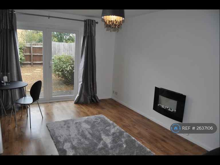 2 bedroom house in Hexham Court, Peterborough, PE1 (2 bed) (#2637106)