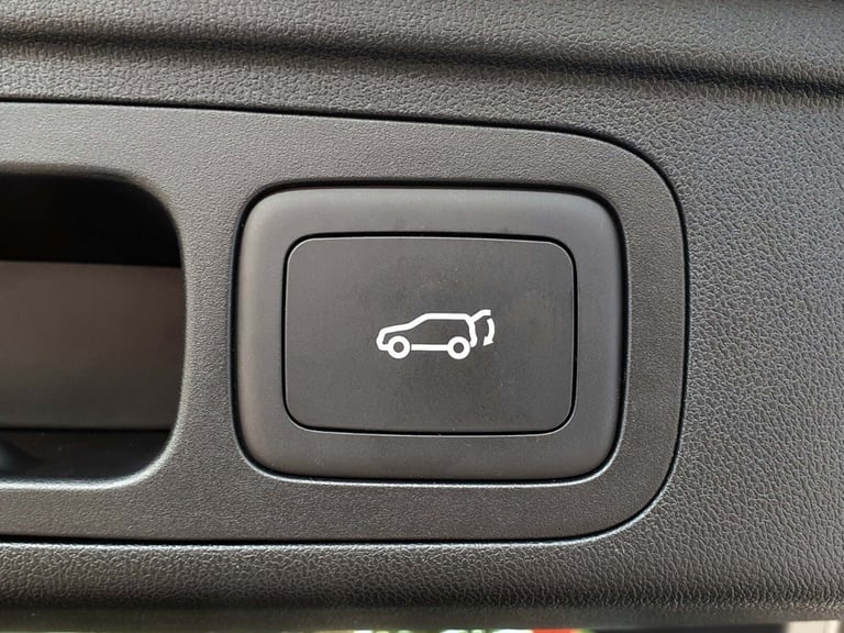 2024 MG MG HS 1.5 T-GDI Trophy 5dr Hatchback Petrol Manual