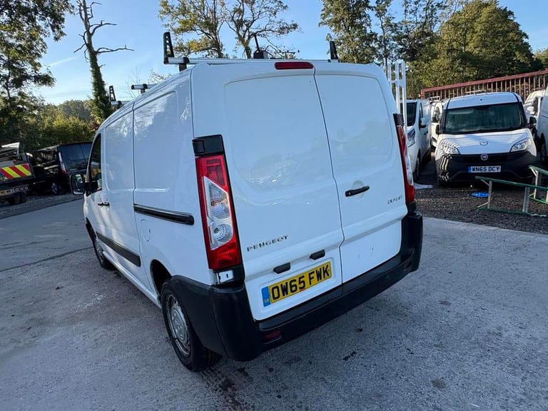 2016 Peugeot Expert Expert 1000 L1H1 Professional HDi Panel Van DIESEL Manual